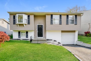 2168 JADE ST GROVE CITY, OH 43123